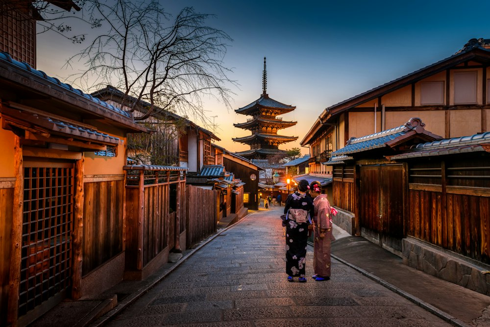Traditional Kyoto street embodying Nabisho inspiration